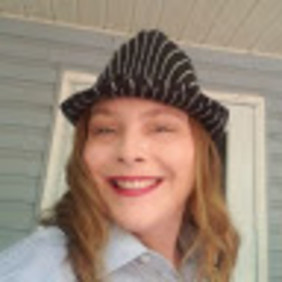 Meet your Posher, Merrianne - Picture 1 of 1